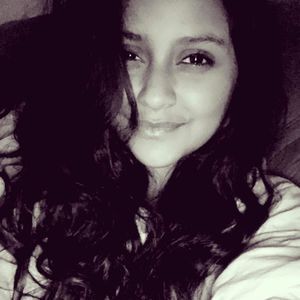 Meet your Posher, Perla